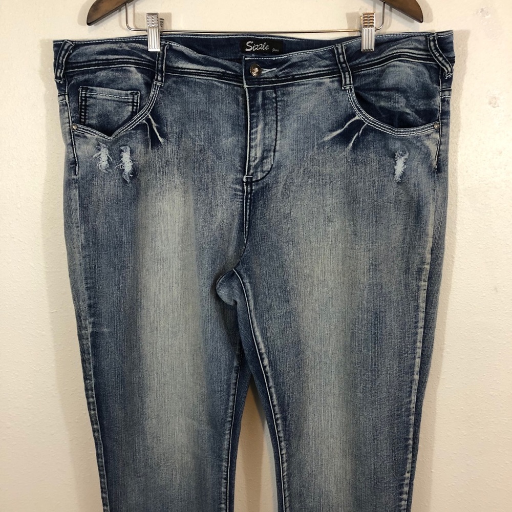 SOLD  Sizzle Jeans Med wash distressed design - Picture 2 of 11